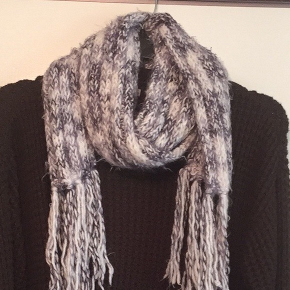 Scarfs for Sale💕 personally knitted. - Picture 4 of 5
